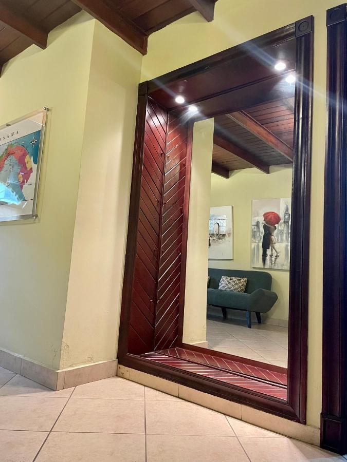 Sofia's Boutique 3* Panamá